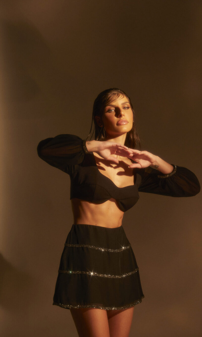 CROPPED BLISS-1522022